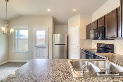 102 Sulphur River Loop, Hutto, TX 78634 - Photo 9