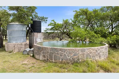 65 Miles Lane, Harper, TX 78631 - Photo 23