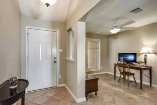 1102 Port Daniel Dr, Leander, TX 78641 - Photo 3