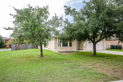 111 Carriage Way, Kyle, TX 78640 - Photo 3