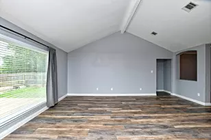 2307 Logan Dr, Round Rock, TX 78664 - Photo 5