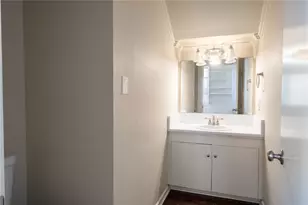 803 W 17th St, Austin, TX 78701 - Photo 21