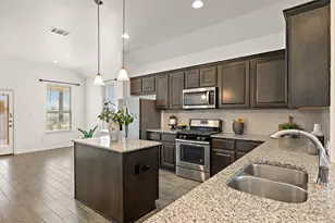 892 Centerra Hills Cir, Round Rock, TX 78665 - Photo 23