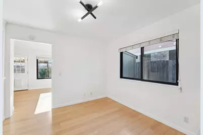 10229 Missel Thrush Drive, Austin, TX 78750 - Photo 11