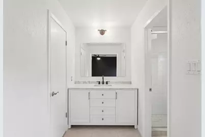 10229 Missel Thrush Drive, Austin, TX 78750 - Photo 17