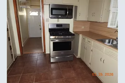 6009 Belfast Drive, Austin, TX 78723 - Photo 9