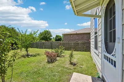 140 Lynn Crest Bend, Buda, TX 78610 - Photo 27