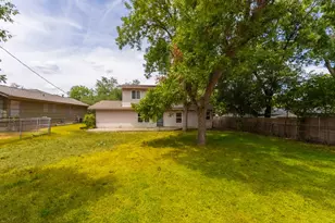 1307 Berkshire Dr, Austin, TX 78723 - Photo 39