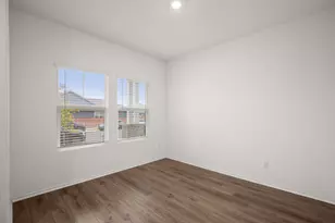 201 Mendoza, Kyle, TX 78640 - Photo 9