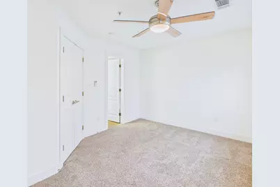 711 W 32nd Street #116, Austin, TX 78705 - Photo 15