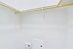 711 W 32nd St, Austin, TX 78705 - Photo 19