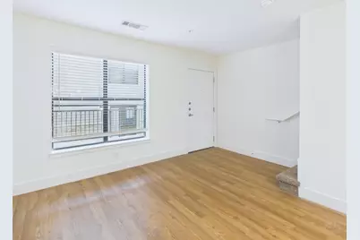 711 W 32nd Street #116, Austin, TX 78705 - Photo 5