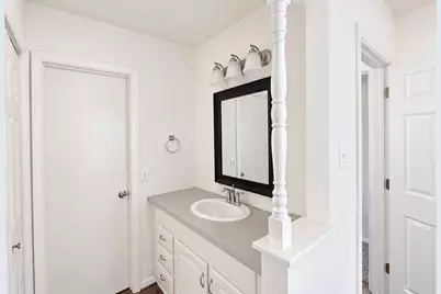 9412 Teasdale Terrace #B, Austin, TX 78753 - Photo 11