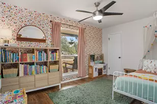 6510 Sunstrip Dr, Austin, TX 78745 - Photo 17