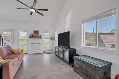 2001 Iroquois Lane, Austin, TX 78741 - Photo 23