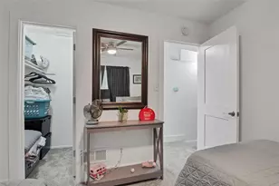 2001 Iroquois Ln, Austin, TX 78741 - Photo 13