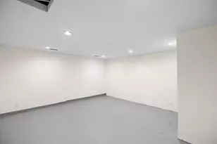 2103 W Riviera Dr, Cedar Park, TX 78613 - Photo 37