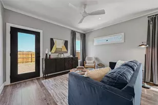 2017 Applewood Dr, Lockhart, TX 78644 - Photo 11