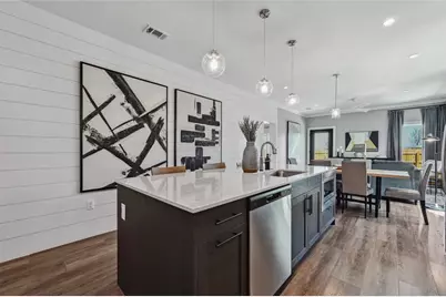 2017 Applewood Drive, Lockhart, TX 78644 - Photo 9