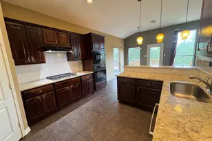 13121 Appaloosa Chase Dr, Austin, TX 78732 - Photo 9