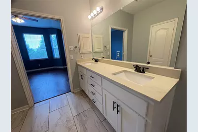 13121 Appaloosa Chase Drive, Austin, TX 78732 - Photo 21