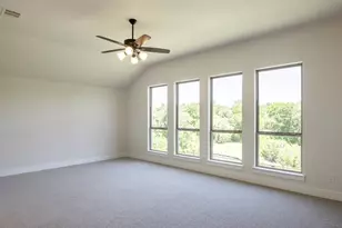 208 Meadow Beauty Ln, Georgetown, TX 78633 - Photo 9