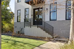 1410 Woodlawn Blvd, Austin, TX 78703 - Photo 1