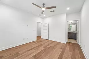200 W 56th St, Austin, TX 78751 - Photo 9