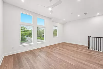 200 W 56th Street #2103, Austin, TX 78751 - Photo 15