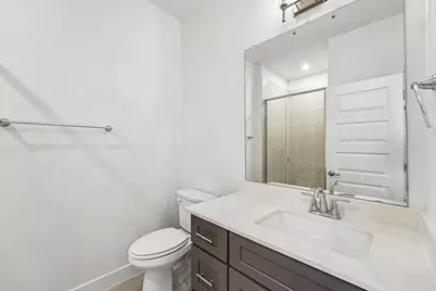 200 W 56th Street #2103, Austin, TX 78751 - Photo 17