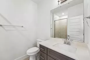 200 W 56th St, Austin, TX 78751 - Photo 17