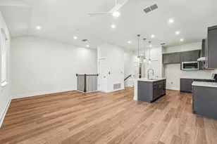 200 W 56th St, Austin, TX 78751 - Photo 13