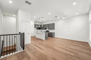 200 W 56th St, Austin, TX 78751 - Photo 11