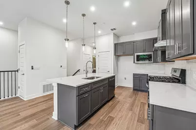 200 W 56th Street #2103, Austin, TX 78751 - Photo 15