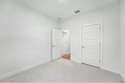 200 W 56th Street #2103, Austin, TX 78751 - Photo 19