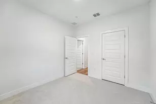 200 W 56th St, Austin, TX 78751 - Photo 19