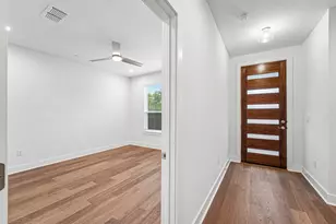 200 W 56th St, Austin, TX 78751 - Photo 5