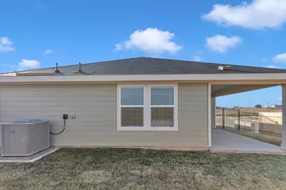 5028 Hazelnut Lane, Del Valle, TX 78617 - Photo 29