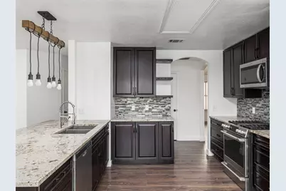 102 Erin Cove, Hutto, TX 78634 - Photo 11