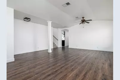 102 Erin Cove, Hutto, TX 78634 - Photo 7