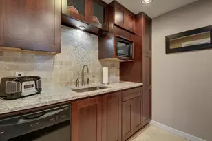 2529 Rio Grande St, Austin, TX 78705 - Photo 15