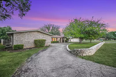 1004 Biscayne Cove SW, Lakeway, TX 78734 - Photo 3