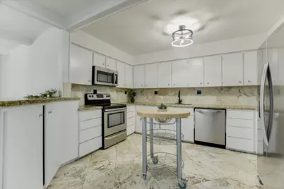 1004 Biscayne Cove SW, Lakeway, TX 78734 - Photo 11