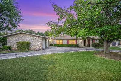 1004 Biscayne Cove SW, Lakeway, TX 78734 - Photo 1