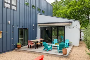 1109 Angelina St, Austin, TX 78702 - Photo 29