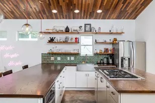 1109 Angelina St, Austin, TX 78702 - Photo 7