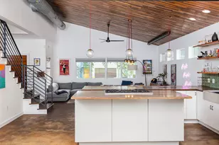 1109 Angelina St, Austin, TX 78702 - Photo 9