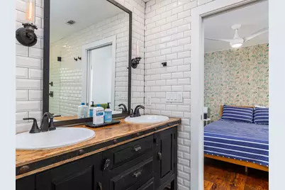 1109 Angelina Street, Austin, TX 78702 - Photo 23