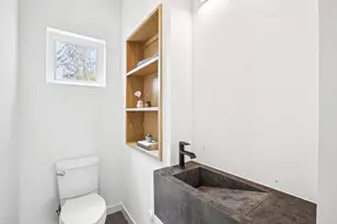 3019 Garwood St, Austin, TX 78702 - Photo 7