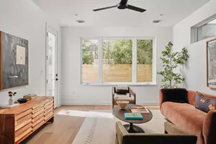 3019 Garwood St, Austin, TX 78702 - Photo 7